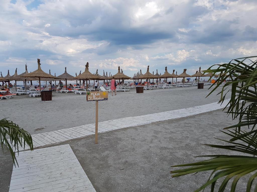 Apartamento E&E Mamaia Nord Năvodari Exterior foto